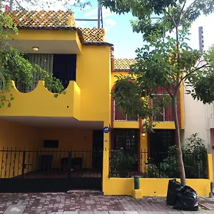 https://casa-sixto-osuna.mazatlan-hotels.com