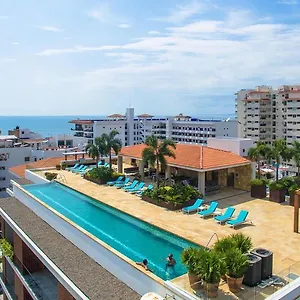 https://the-park-203-vallarta.hotelspuertovallarta.org